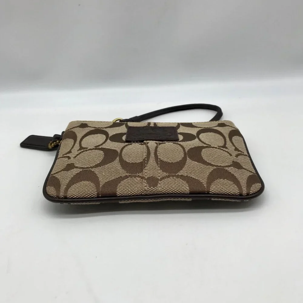 Coach Khaki Canvas Signature C Monogram Wristlet_5